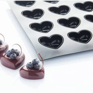 Форма для пирожных "LOVE" 74,5 X 68 H 30 MM, 6 ячеек, силикон 30SIL502